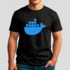 camiseta-docker-negra-model